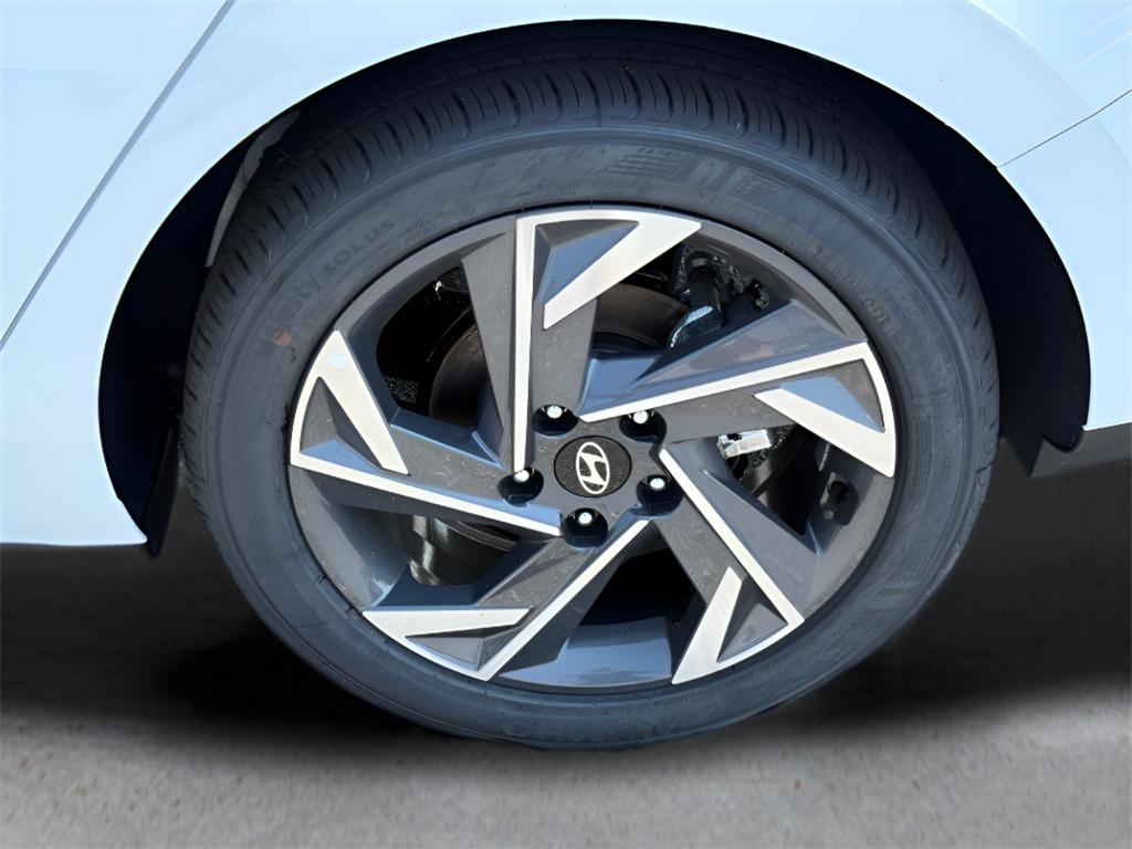 new 2025 Hyundai Elantra car, priced at $24,091