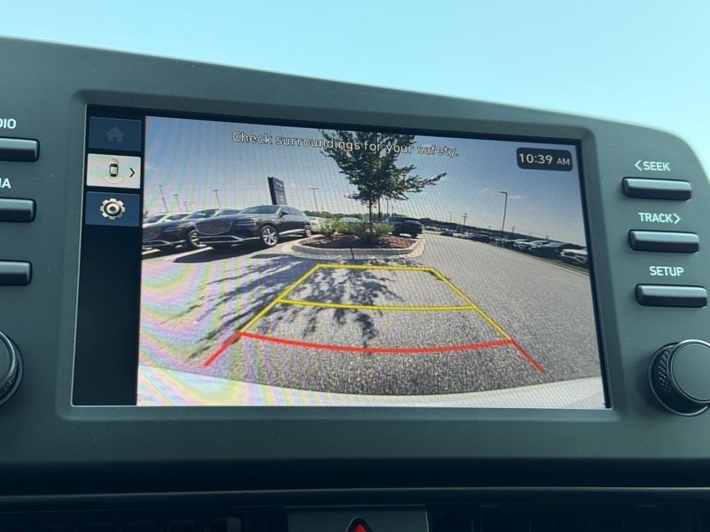 new 2025 Hyundai Elantra car, priced at $23,091