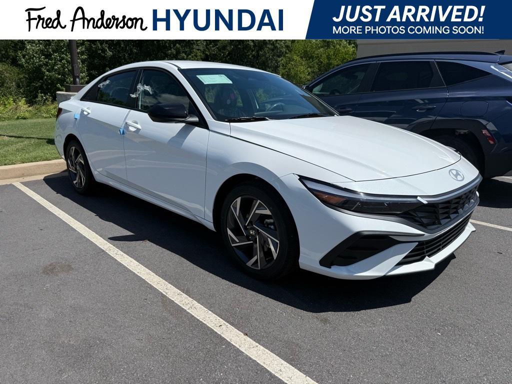 new 2025 Hyundai Elantra car, priced at $23,591