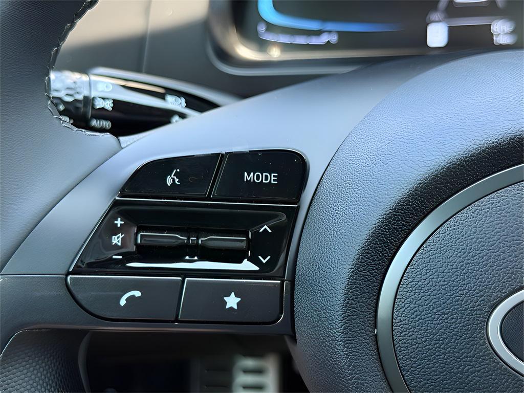 new 2025 Hyundai Elantra car, priced at $24,091