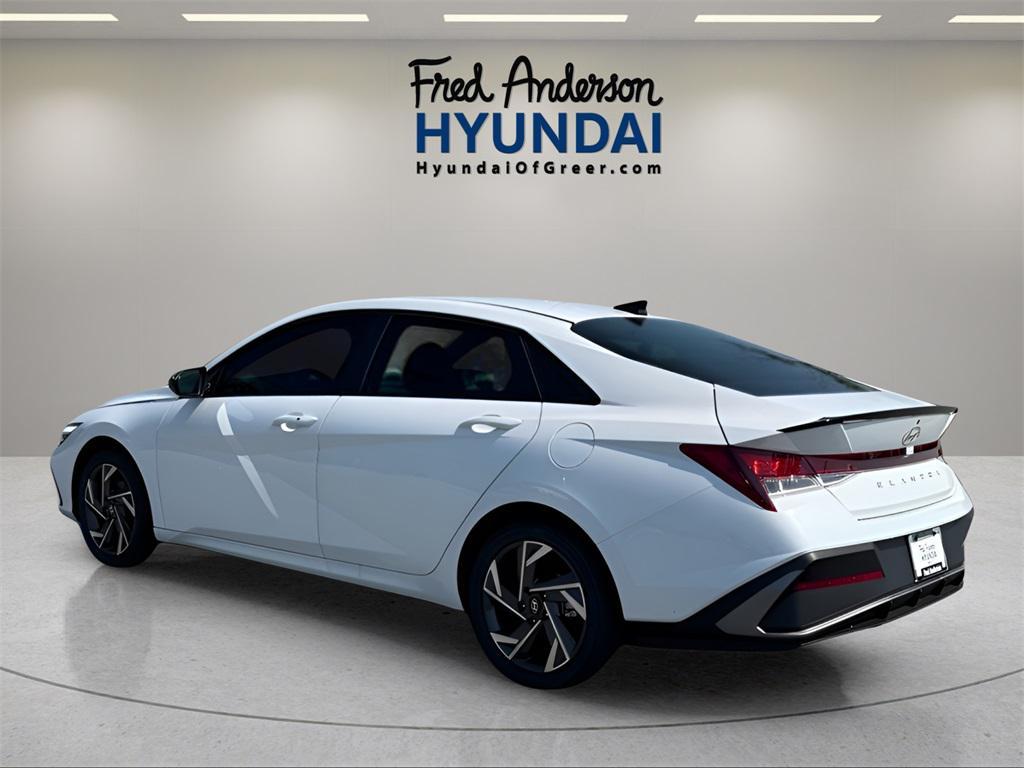 new 2025 Hyundai Elantra car, priced at $24,091