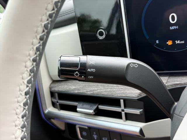 new 2025 Hyundai Santa Fe car, priced at $47,402
