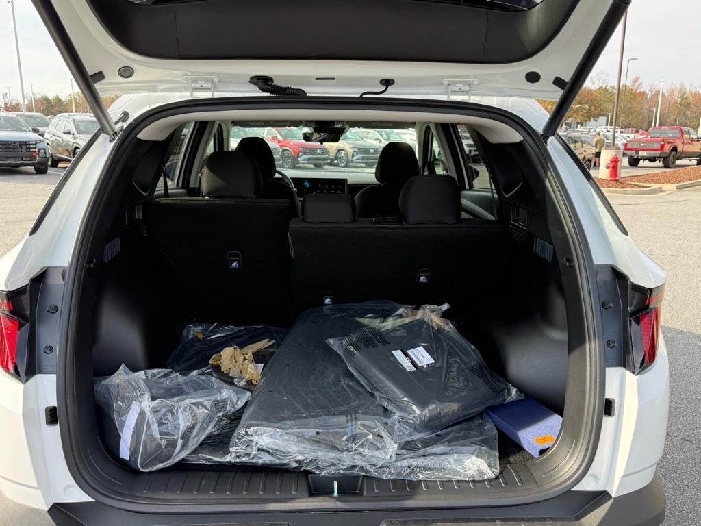 new 2026 Hyundai Tucson car, priced at $29,731