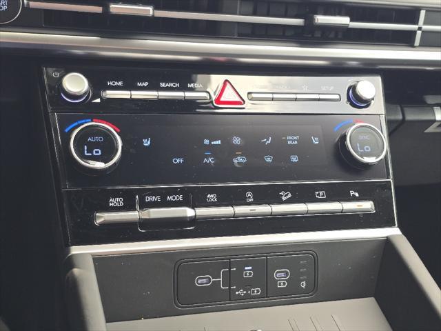 new 2025 Hyundai Santa Fe car, priced at $40,037
