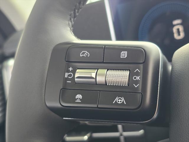 new 2025 Hyundai Santa Fe car, priced at $40,037