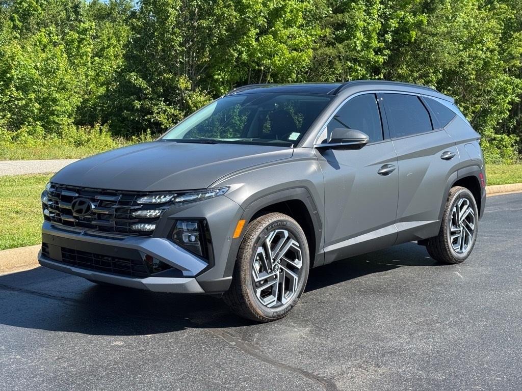 new 2025 Hyundai Tucson car, priced at $41,587