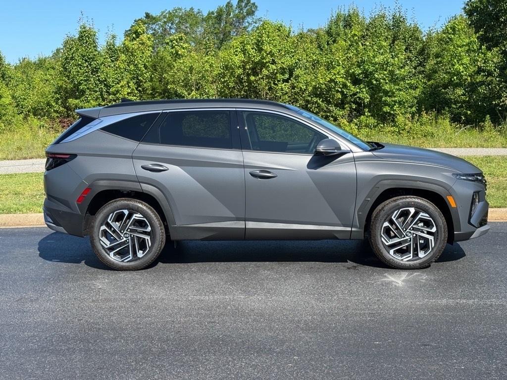 new 2025 Hyundai Tucson car, priced at $41,587