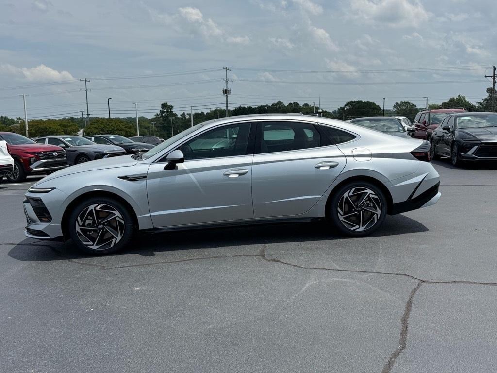 new 2025 Hyundai Sonata car, priced at $31,633