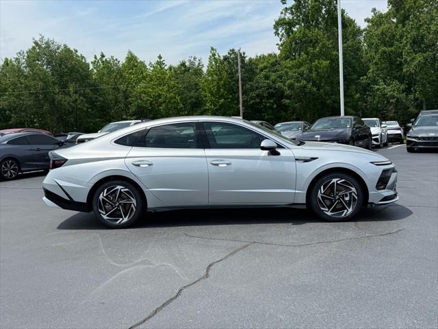 new 2025 Hyundai Sonata car, priced at $31,633