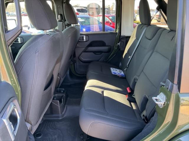 used 2022 Jeep Wrangler Unlimited car, priced at $33,366