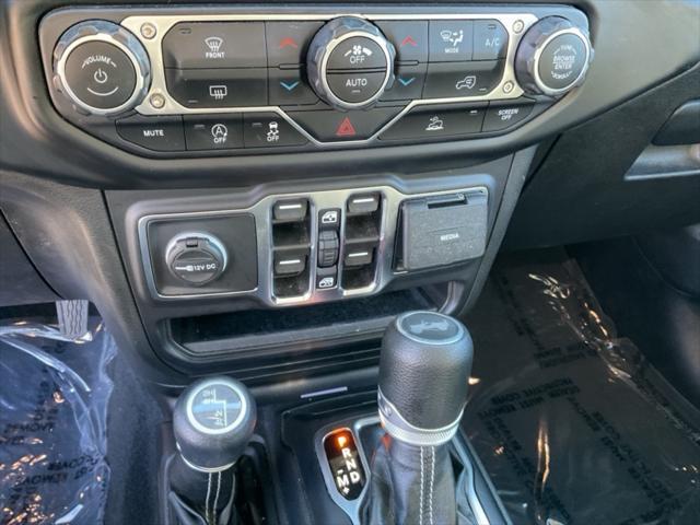 used 2022 Jeep Wrangler Unlimited car, priced at $33,366