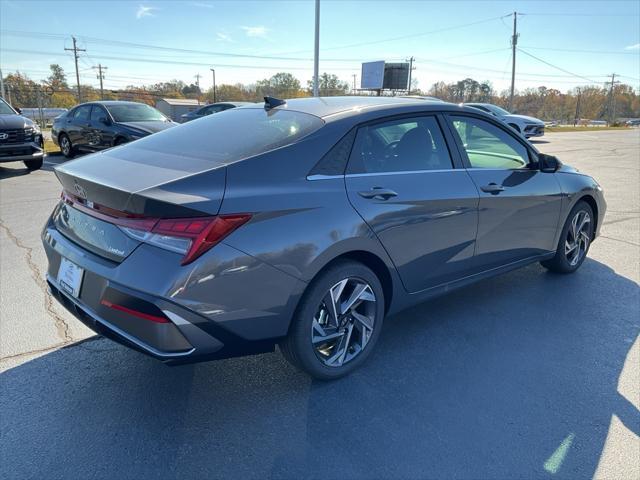 new 2025 Hyundai Elantra car, priced at $27,970