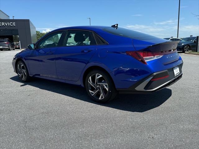new 2025 Hyundai Elantra car, priced at $24,326