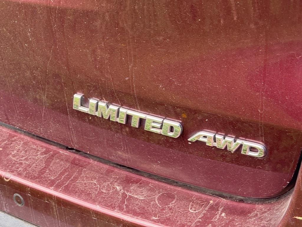 used 2017 Toyota Highlander car, priced at $21,014