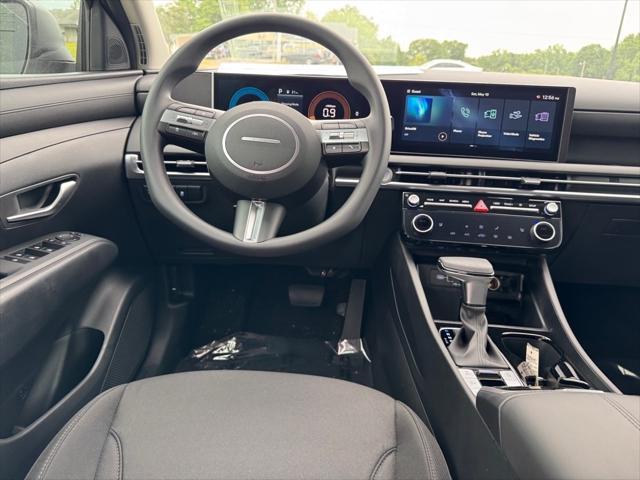 new 2025 Hyundai Tucson car, priced at $32,359