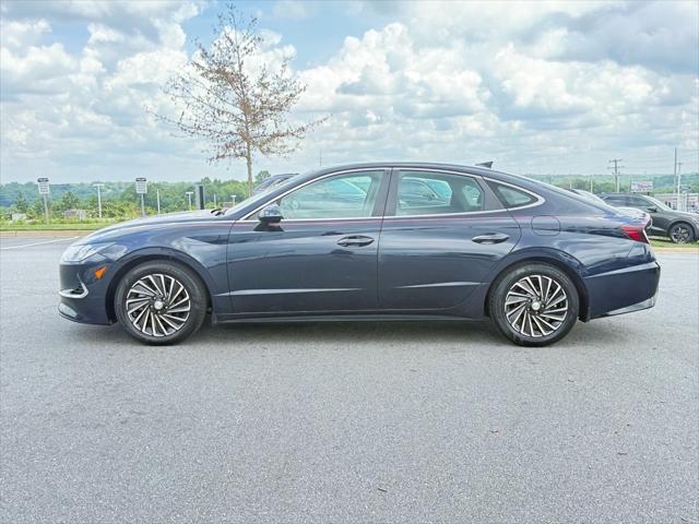 used 2022 Hyundai Sonata Hybrid car, priced at $21,665