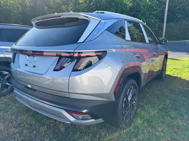 new 2025 Hyundai TUCSON Hybrid car, priced at $42,386