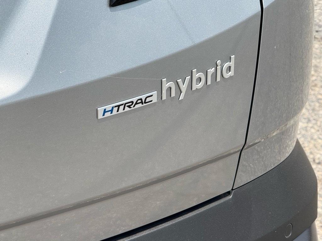 new 2025 Hyundai TUCSON Hybrid car, priced at $42,386