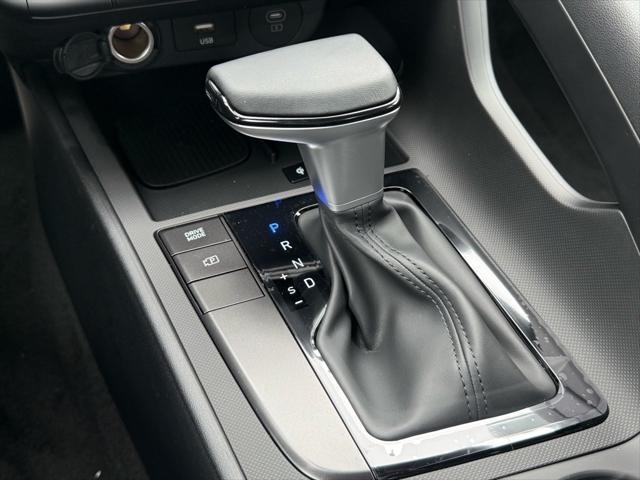 new 2025 Hyundai Elantra car, priced at $24,774