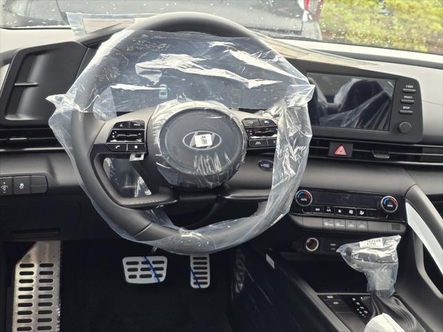new 2025 Hyundai Elantra car, priced at $24,774