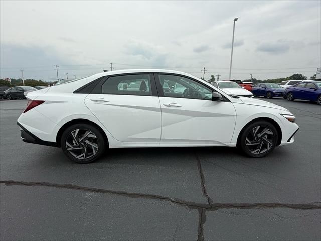 new 2025 Hyundai Elantra car, priced at $24,774