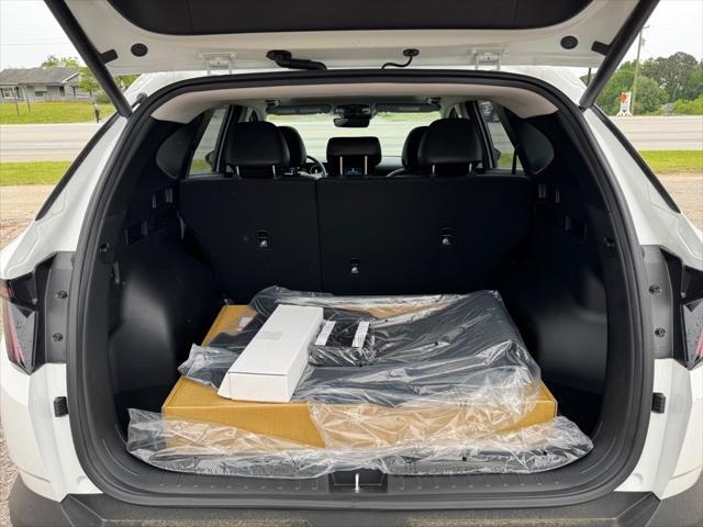 new 2025 Hyundai Tucson car, priced at $34,637