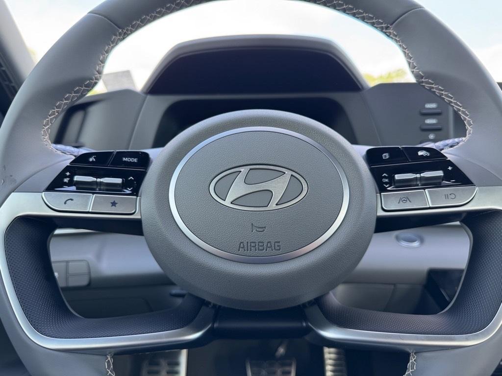 new 2025 Hyundai Elantra car, priced at $24,764