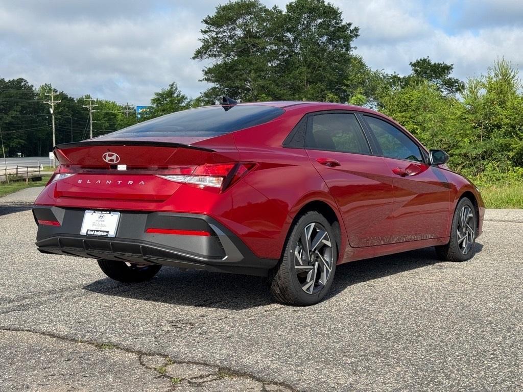 new 2025 Hyundai Elantra car, priced at $24,764