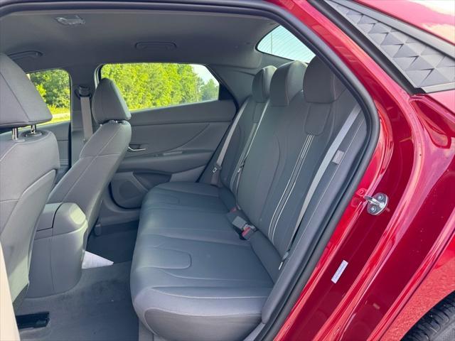 new 2025 Hyundai Elantra car, priced at $24,764
