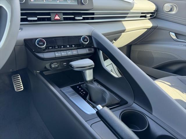 new 2025 Hyundai Elantra car, priced at $24,764