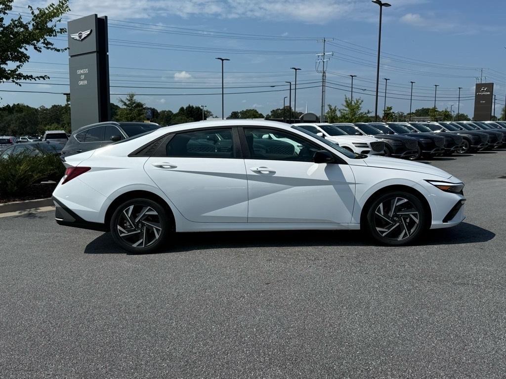 new 2025 Hyundai Elantra car, priced at $22,561