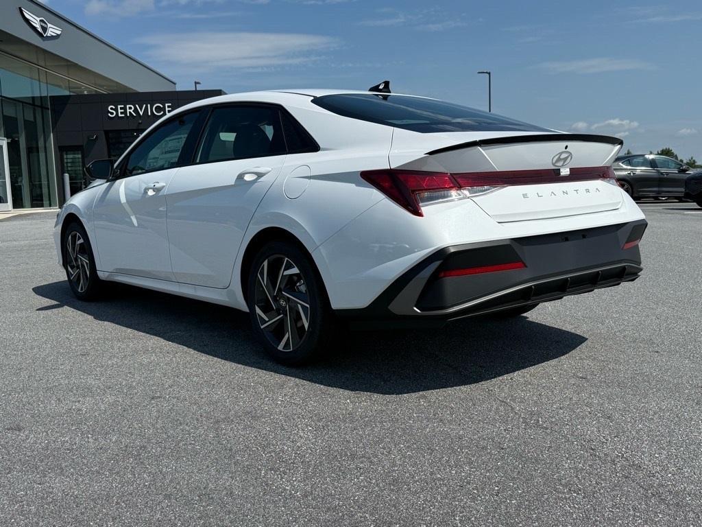 new 2025 Hyundai Elantra car, priced at $22,561