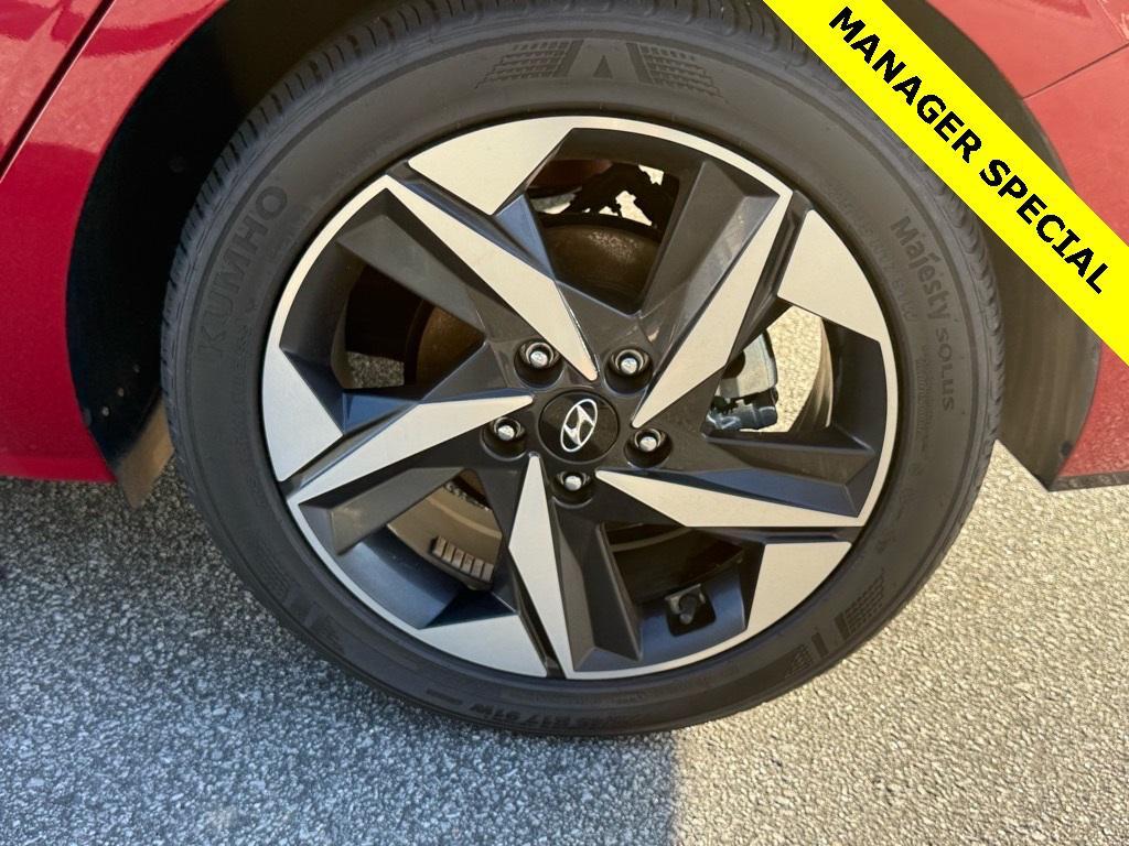 used 2023 Hyundai Elantra car, priced at $20,252