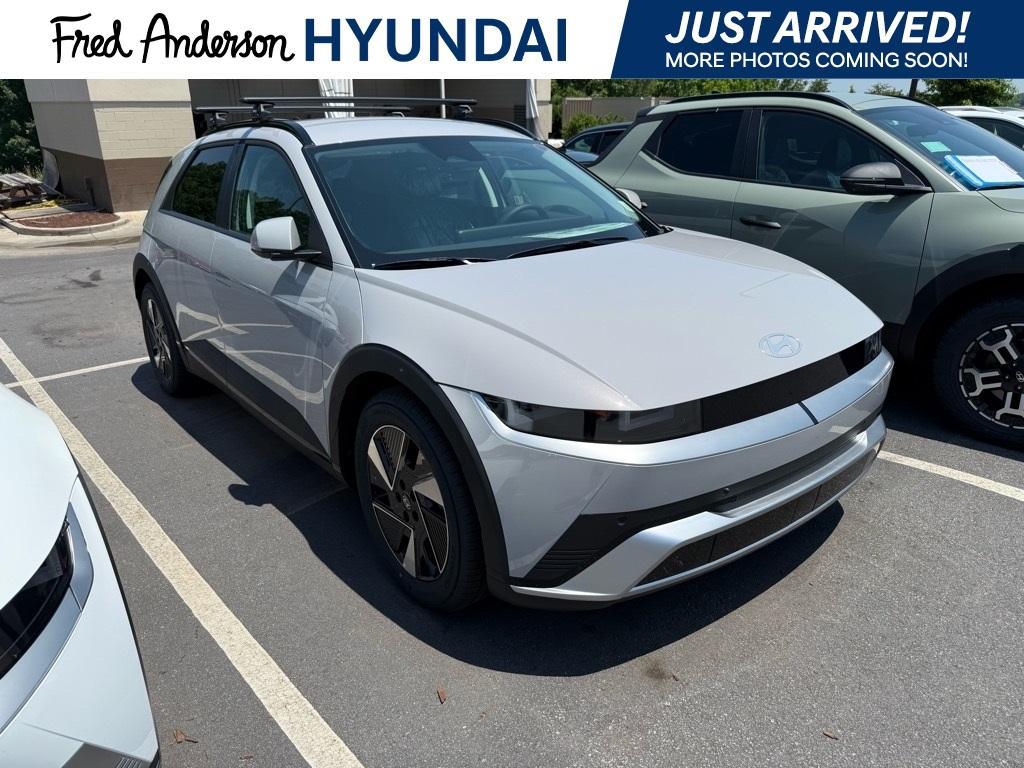 new 2025 Hyundai IONIQ 5 car, priced at $52,290