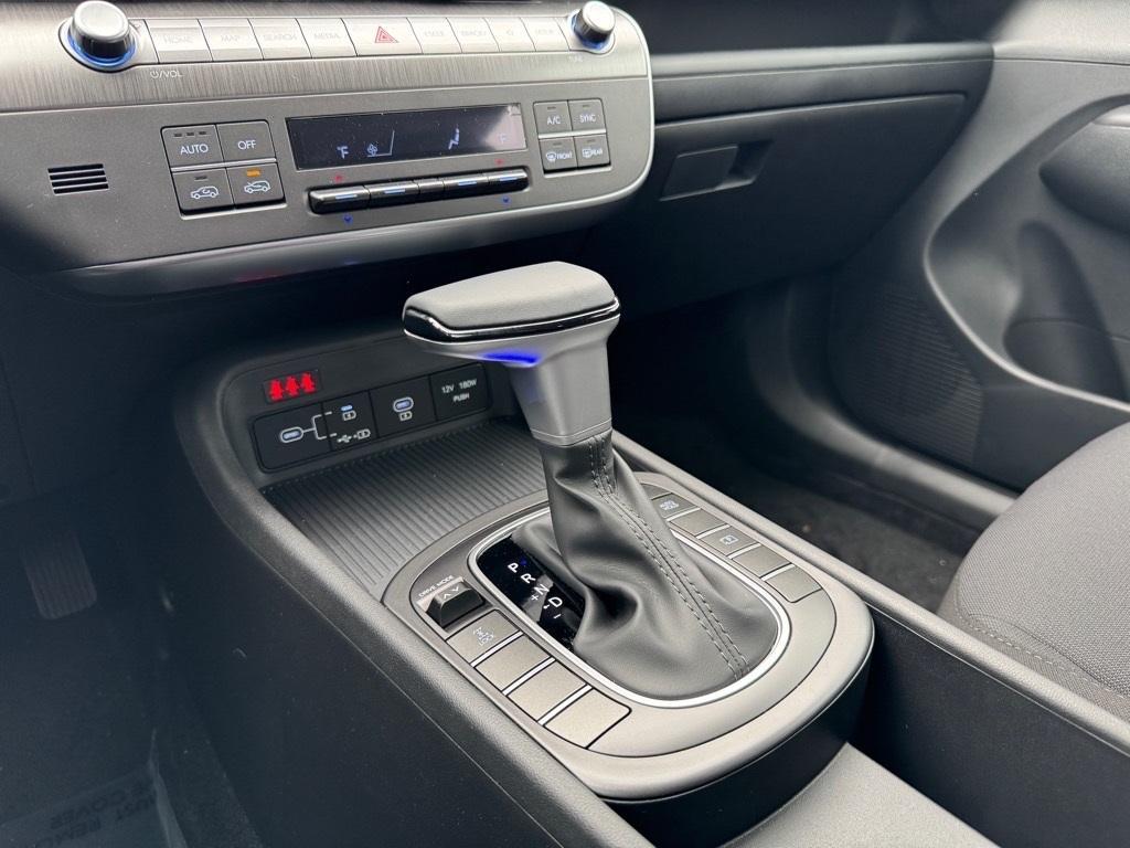 new 2025 Hyundai Kona car, priced at $28,700