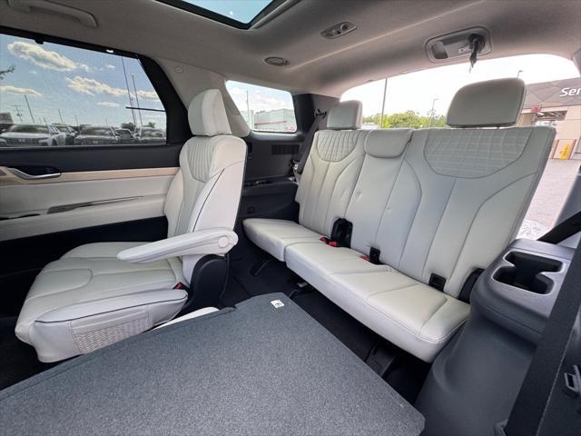 new 2025 Hyundai Palisade car, priced at $51,251