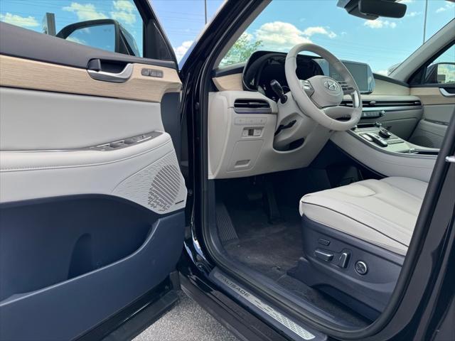 new 2025 Hyundai Palisade car, priced at $51,251