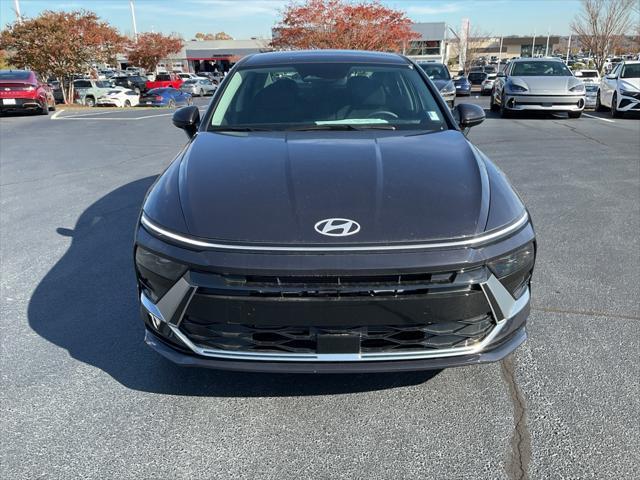 new 2024 Hyundai Sonata car, priced at $27,321