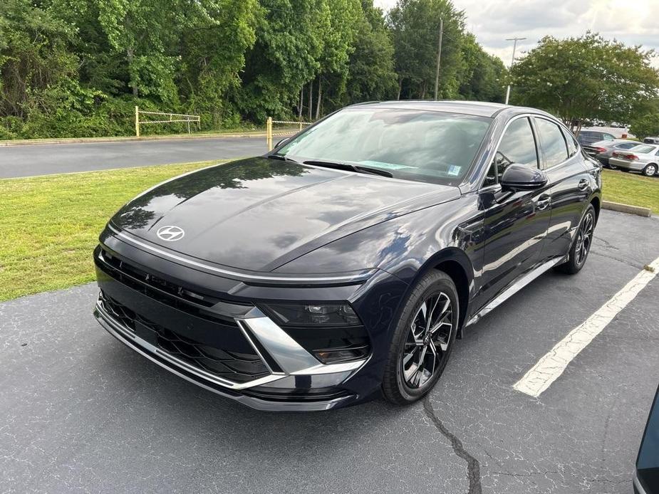 new 2024 Hyundai Sonata car, priced at $27,321