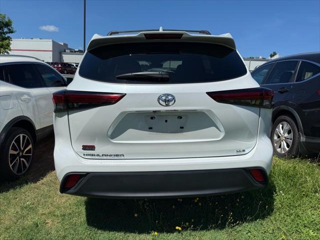 used 2023 Toyota Highlander car, priced at $38,185