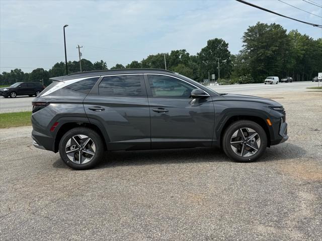 new 2025 Hyundai Tucson car, priced at $35,732
