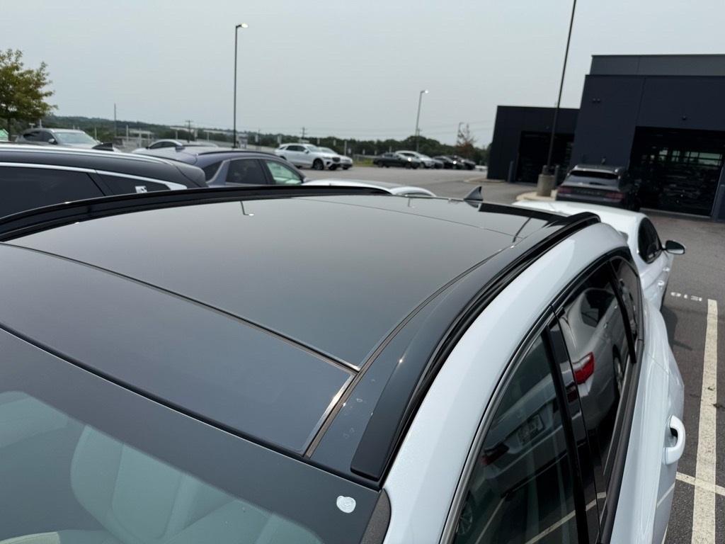 new 2025 Hyundai TUCSON Hybrid car, priced at $42,808