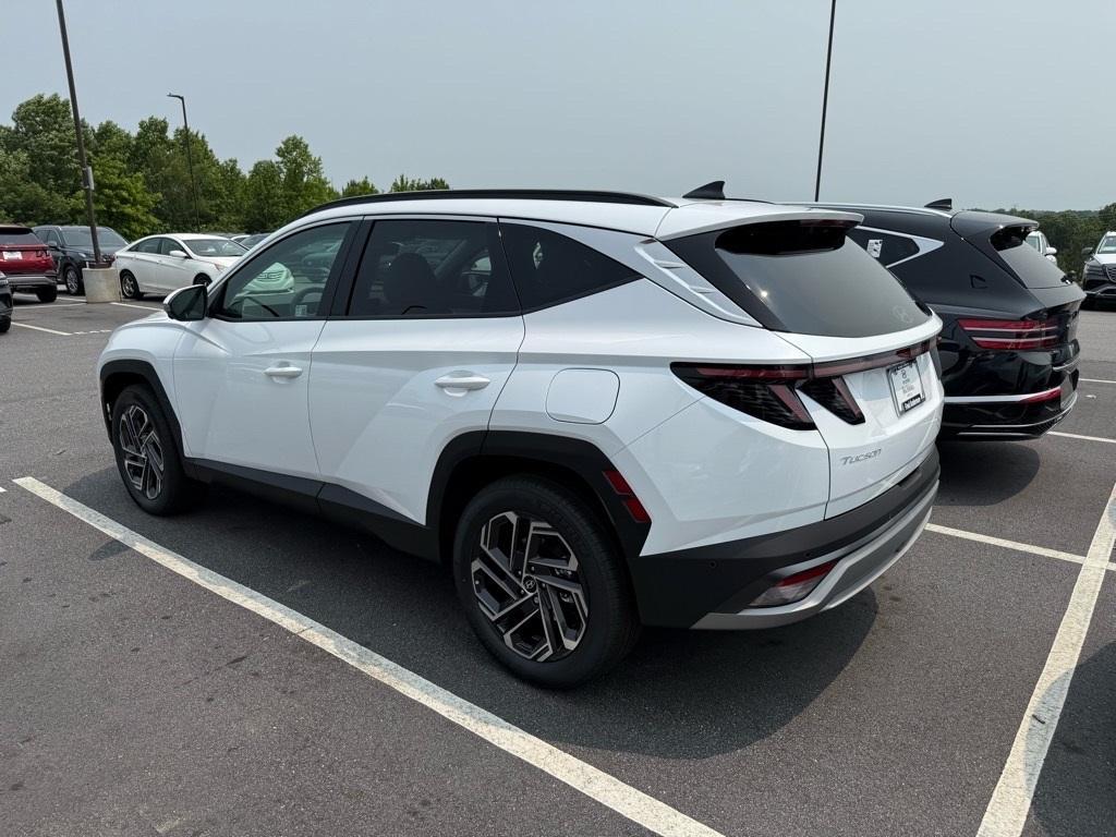 new 2025 Hyundai TUCSON Hybrid car, priced at $42,808