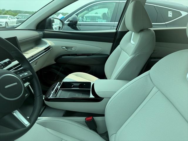 new 2025 Hyundai TUCSON Hybrid car, priced at $42,808