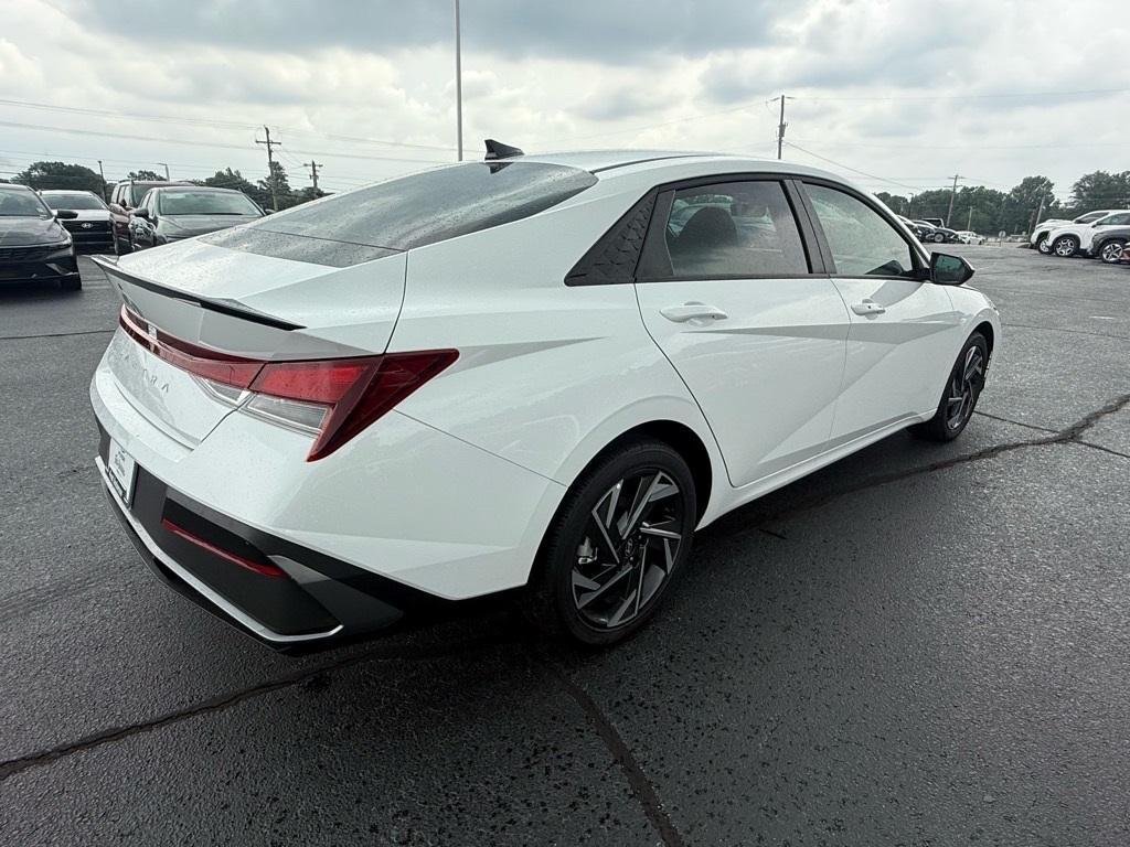 new 2025 Hyundai Elantra car, priced at $24,774