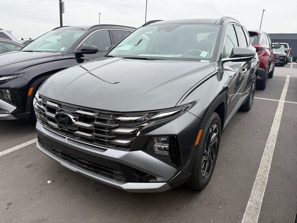 new 2025 Hyundai TUCSON Hybrid car, priced at $42,322