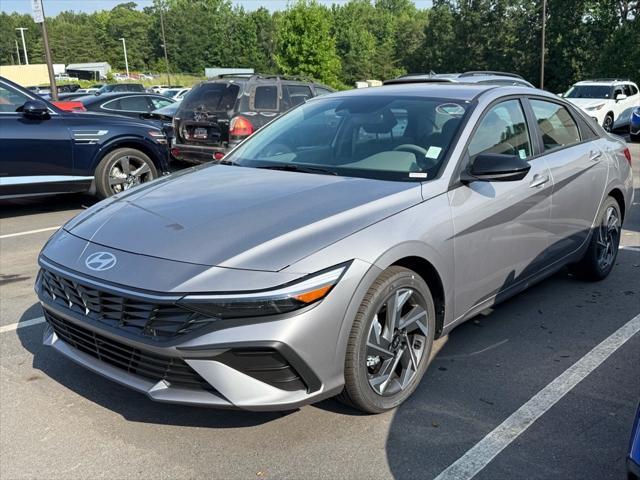 new 2025 Hyundai Elantra car, priced at $24,326