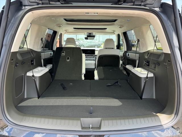 new 2025 Hyundai Santa Fe car, priced at $48,319