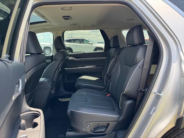 new 2025 Hyundai Palisade car, priced at $45,180