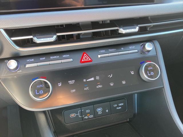 new 2025 Hyundai Sonata Hybrid car, priced at $32,303